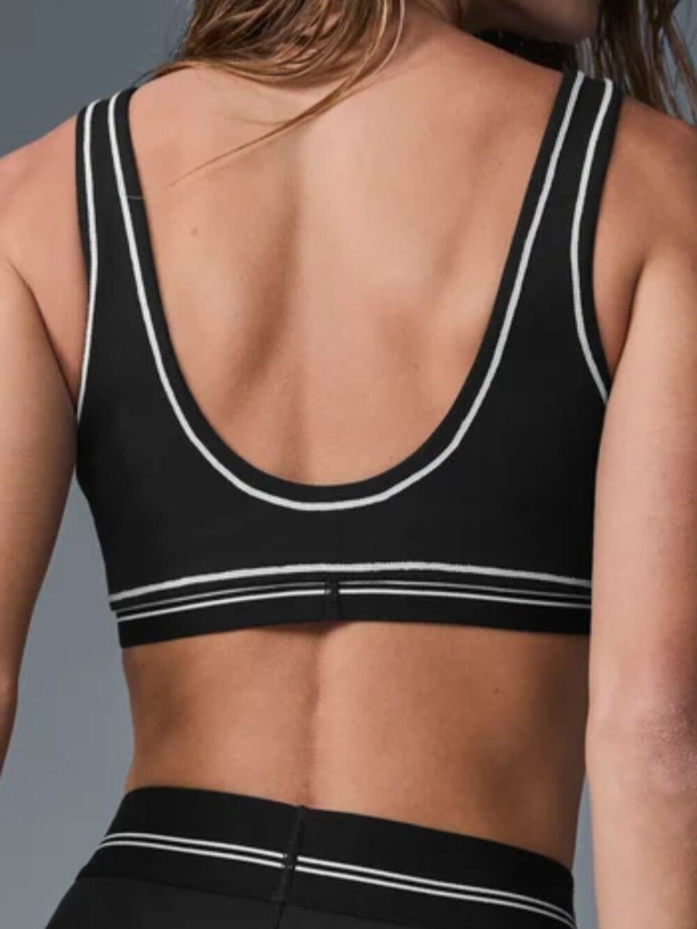 Alo Yoga Black/White Heart Throb Bra/Cute Top😍Workout Activewear Pilates Yoga🥗 - Picture 5 of 7
